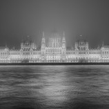 Parlament v hmle