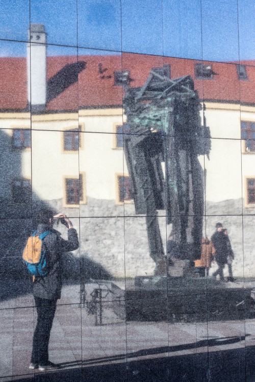 Bratislavské zrkadlo 02