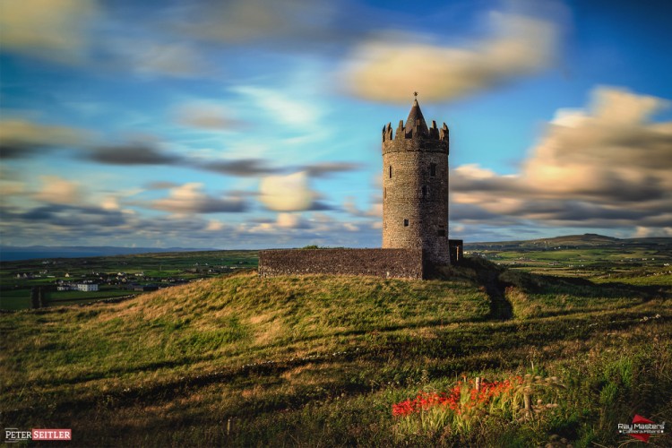 Ireland Doonagore castle