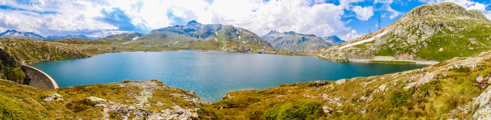 Jazero v Alpách
