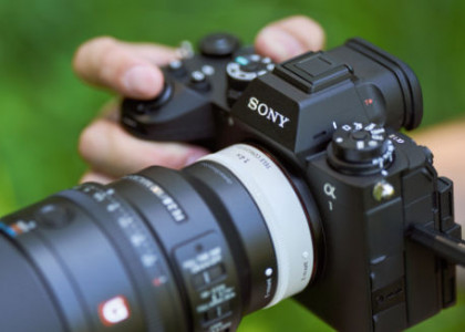 Prvý profesionálny makroobjektív Sony FE 100 mm F2,8 Macro GM OSS
