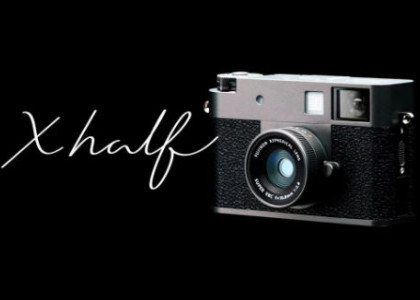 Nový Fujifilm X-HF1 "X Half"