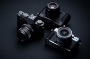 Valentínska nádielka od Fujifilmu, dva nové fotoaparáty a objektív 16 mm
