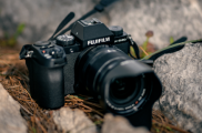 Fujifilm X-S20 - malý ale vybavený