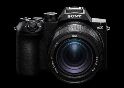 Sony RX10 V - ultrazoom s novými technológiamu
