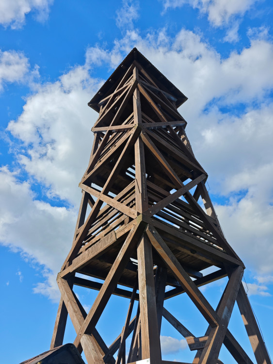 Rozhľadňa Šurianky