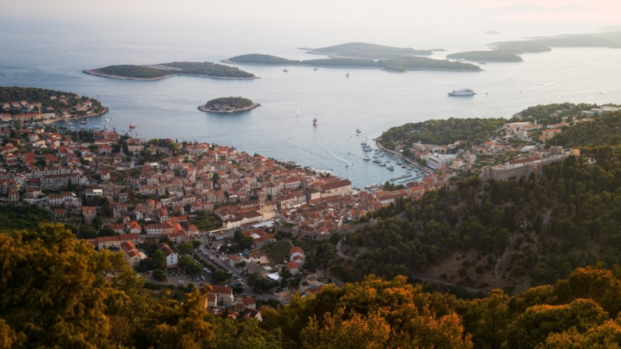 Mesto Hvar a Paklenské Ostrovy, Chorvátsko