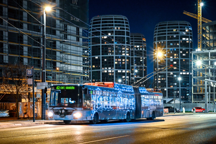 vianočný trolejbus