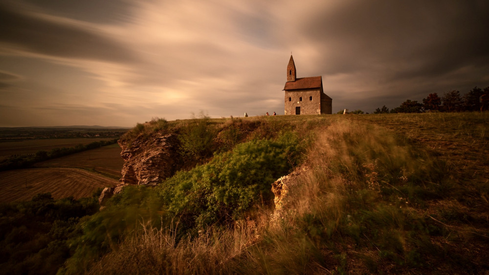 Kostolík…