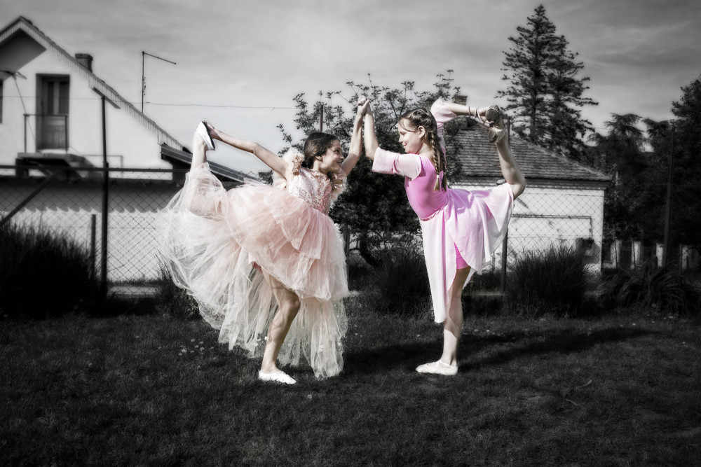 Mia a Nevena