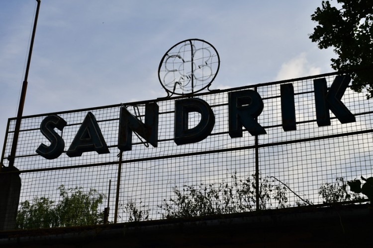 Sandrik I.