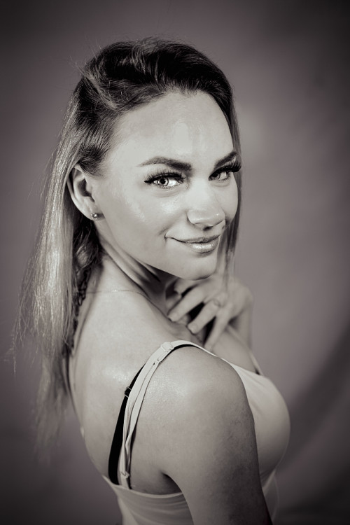 Bez názvu