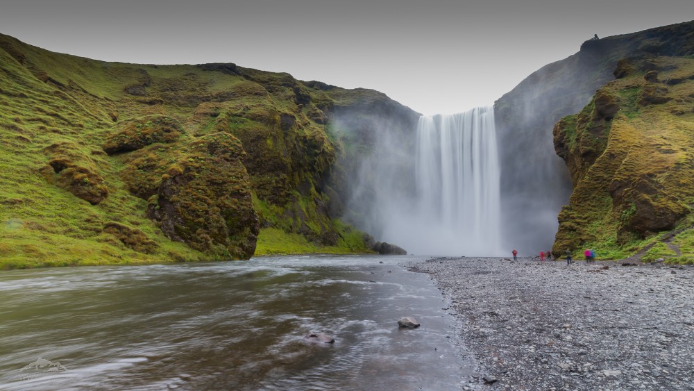 Skogafoss waterfal