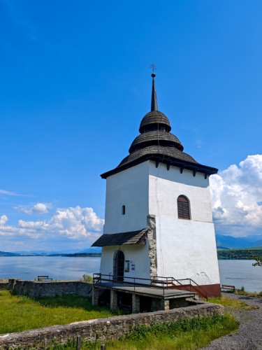 Zvonica kostola narodenia Panny Márie