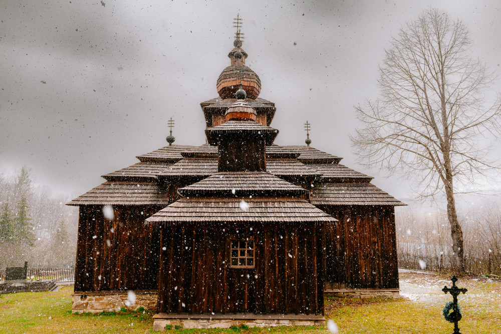 CHRÁM SVÄTEJ PARASKEVY (vo farbe)