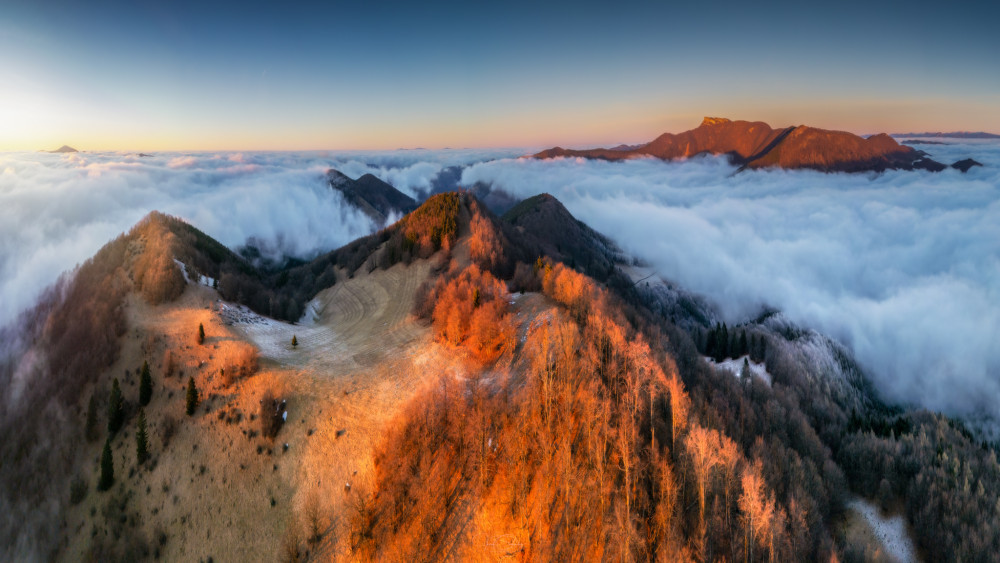 * Večer nad Homoľkou *