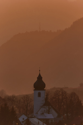 V žiare západu slnka