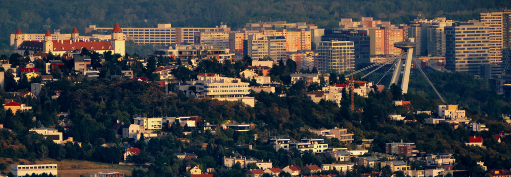Z diaľky
