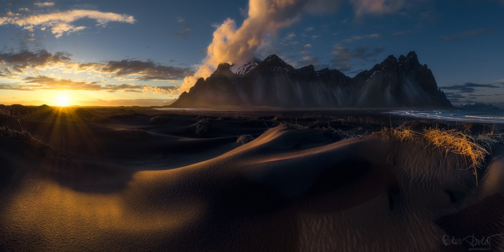 Na pláži pod horou Vestrahorn