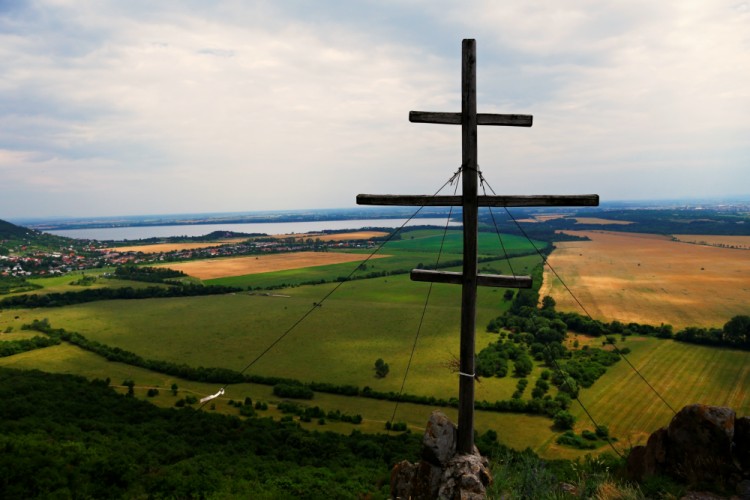 z Vinianského hrad