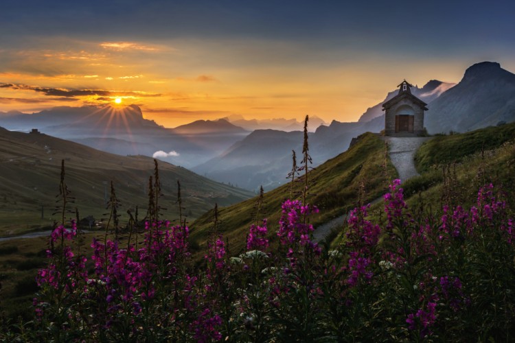 Kostolík v Passo Pordoi