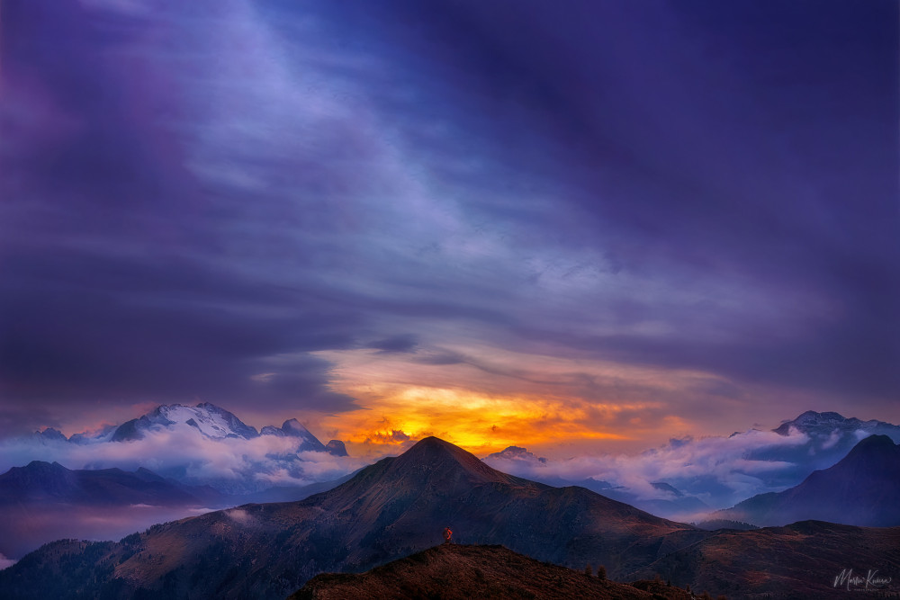 La Marmolada v modrom západe