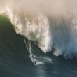 Zimný surfing v Nazaré