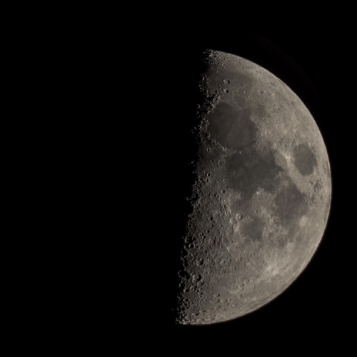 Mesiac 25.8. 2020