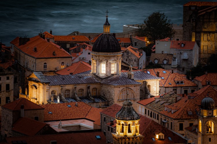 Nočný Dubrovnik