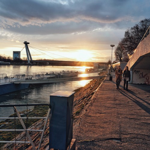 Západ slnka na Dunaji.