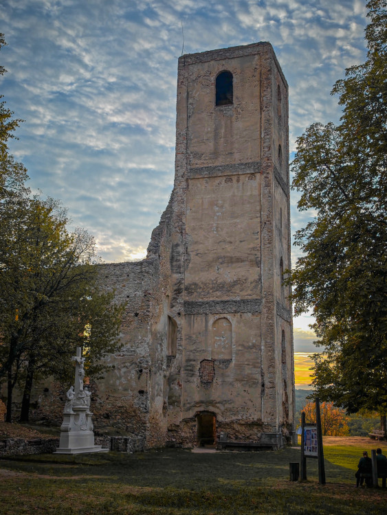 Katarínka - zrúcanina kláštora Katarínka