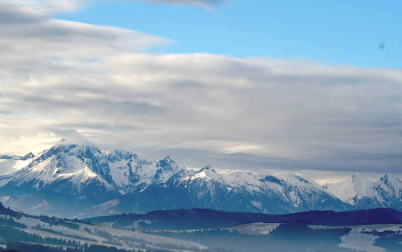 Vysoke Tatry zo Starej Lubovne