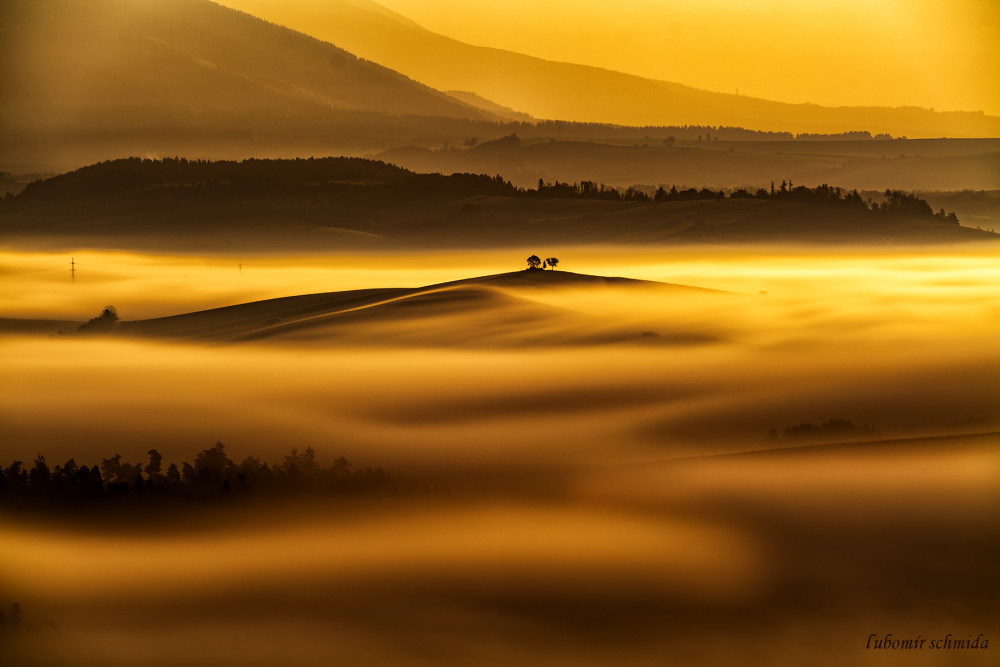 Impresie hmlistého rána