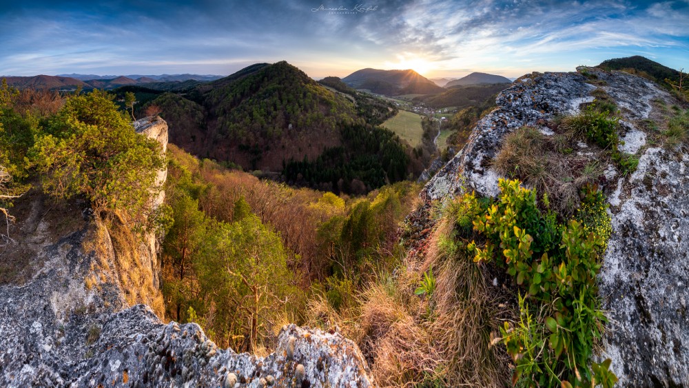 Večer zo Súľovských vrchov...