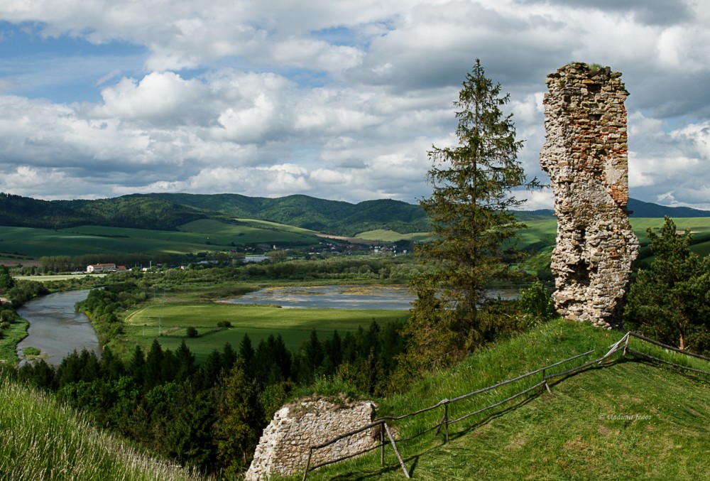 hrad Plavec
