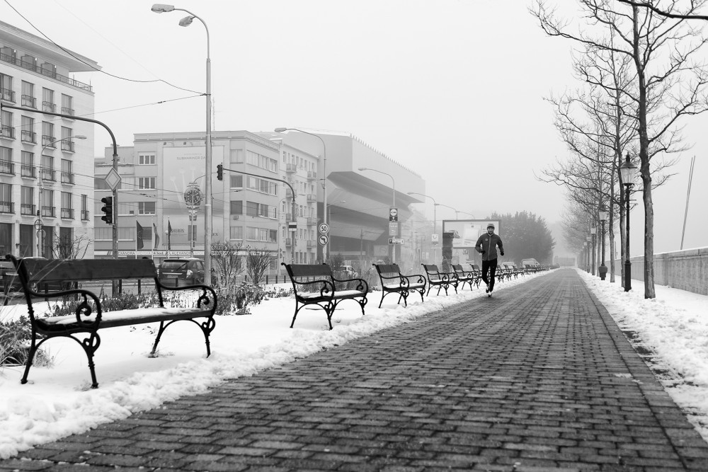 Lonely runner