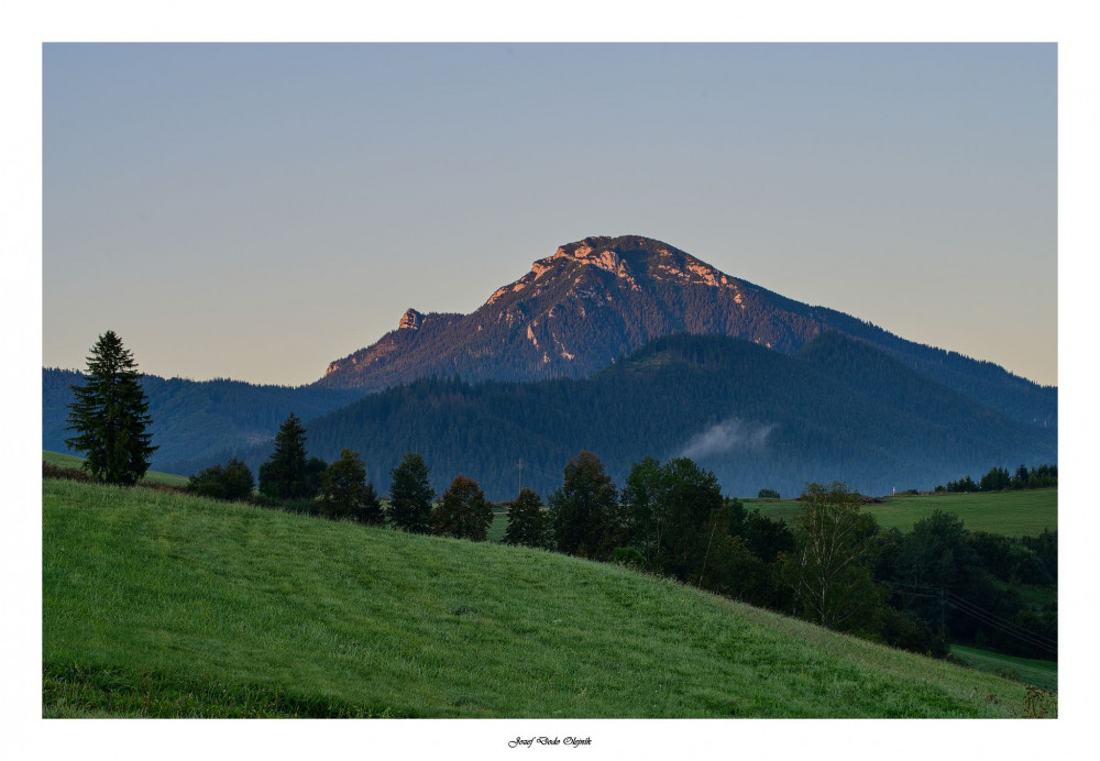 Ranné lúče nad V. Chočom