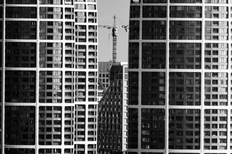 Stovky ľudí a predsa nikoho nevidieť