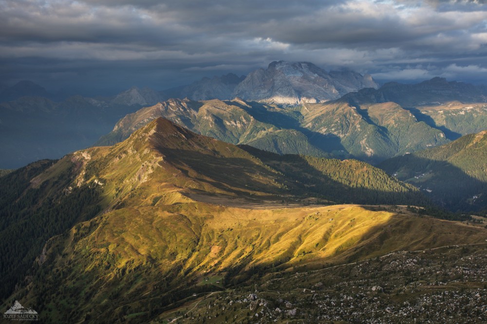 * Dolomity - Marmolada 3343 m n.m. *