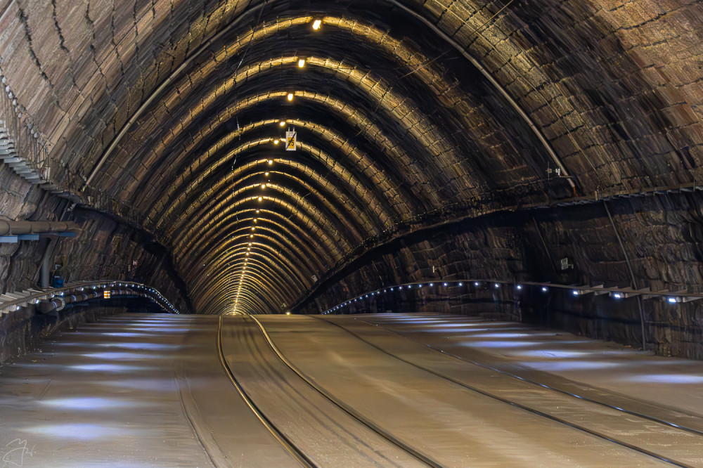 Tunel pod Hradom