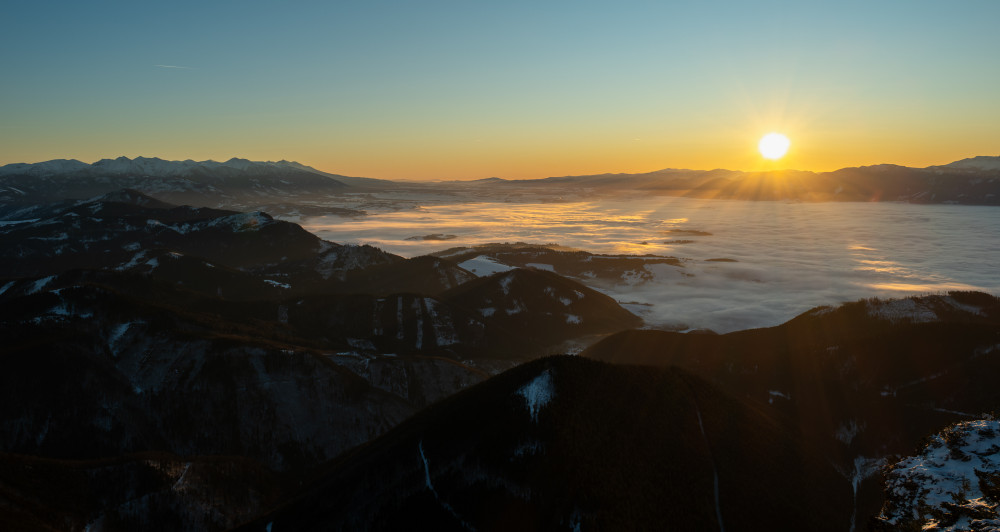 ranný východ slnka