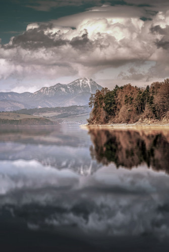 Liptovská Mara. Chočské vrchy.