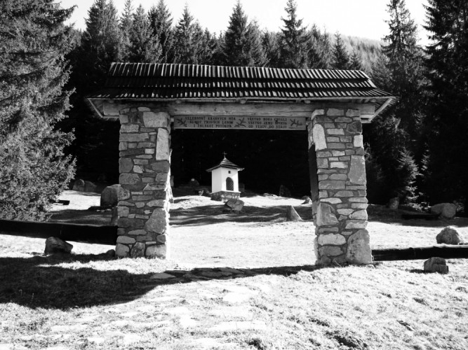 symbolický cintorín