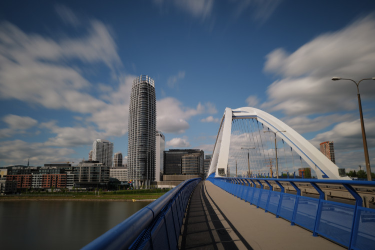 Most Apollo a Eurovea Tower