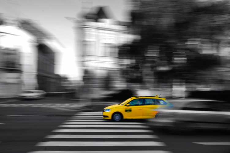 Taxi