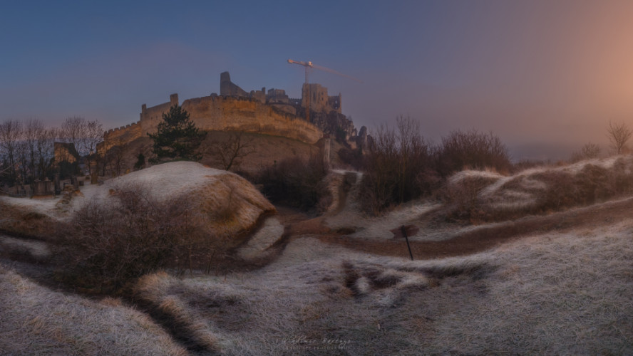 Beckov - ranná námraza