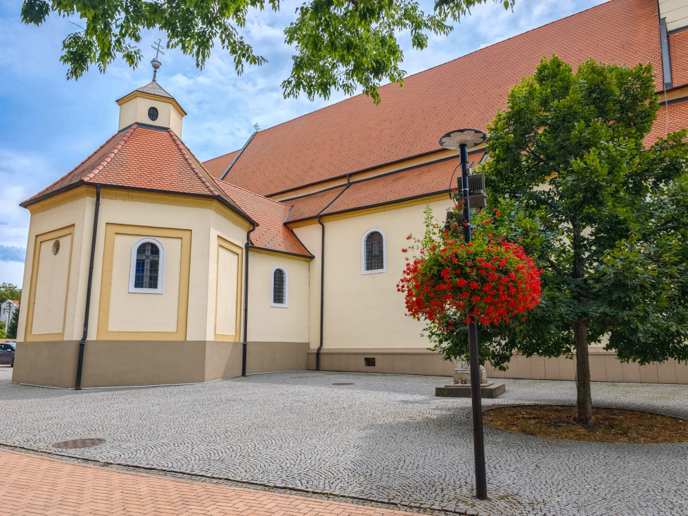 Stupava - farský kostol