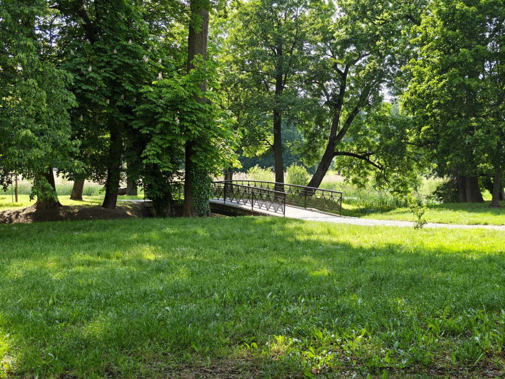 Park v Dolnej Krupej
