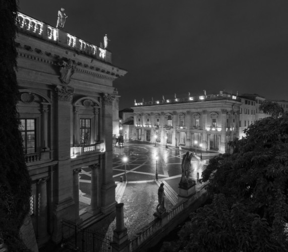 vista dalle scalline della Basilica di Santa Maria in Ara coeli