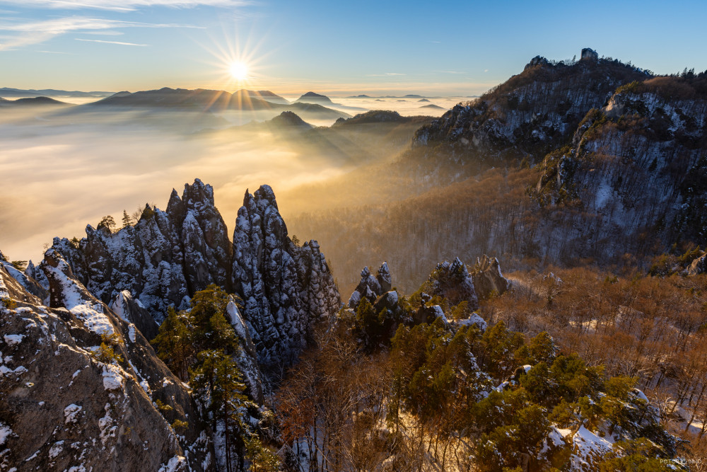 • Za slnkom do skál •